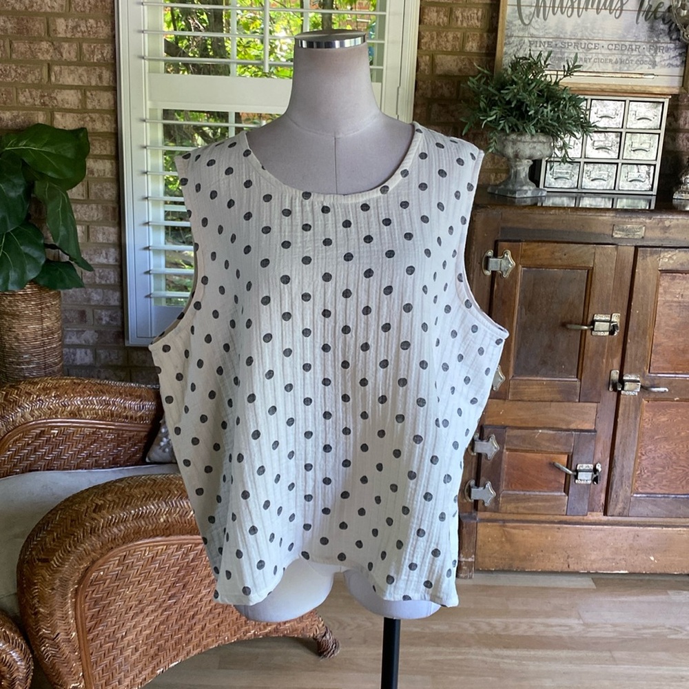 CHRISTOPHER CALVIN LUXURY POLKA DOT SLEEVELESS TOP 2X NEW LAGENLOOK MADE IN USA